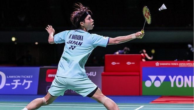 她的表现虽 她的表现虽